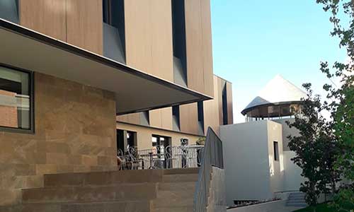 Reforma y ampliación del Colegio Mayor Alcor, en Madrid. Construcciones Ruesma
